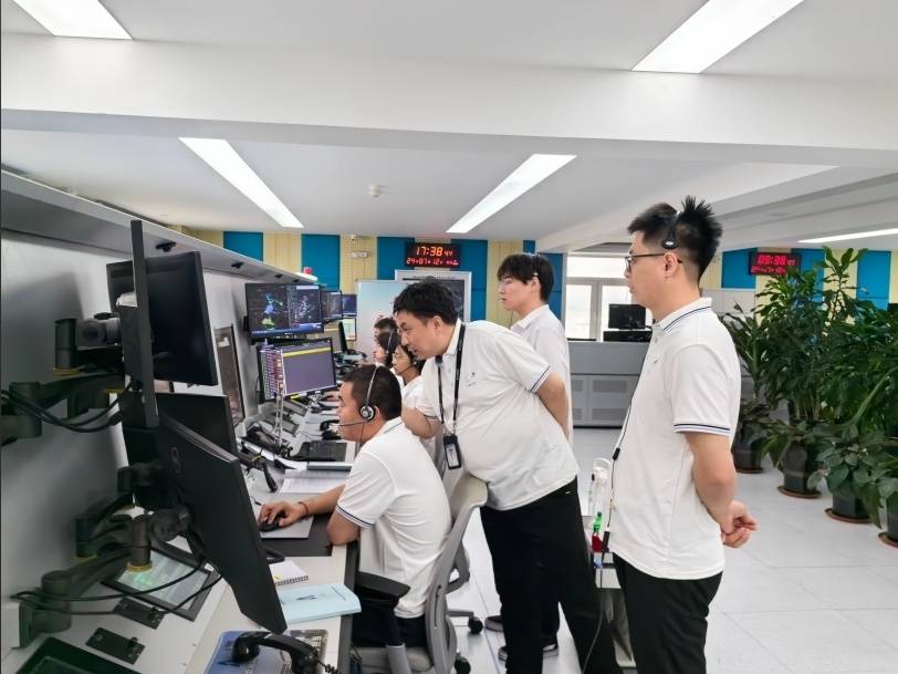 搭建绿色通道 争取救治时间——吉林空管分局保障危重病人航班优先落地