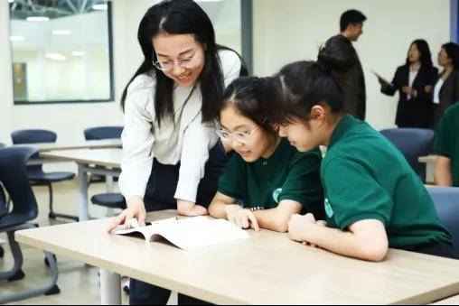 凭实力“免费”入读国际化学校！这些学校奖学金申请通道已开启……