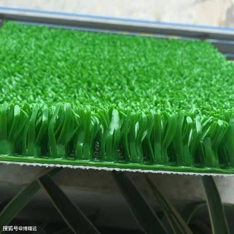 沙场使用的粘金毯哪种出金率高