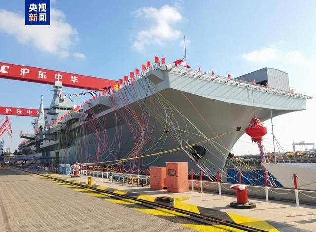 “076首舰”为何名叫“四川”？海军大校张军社解析四川舰三大疑问｜专访
