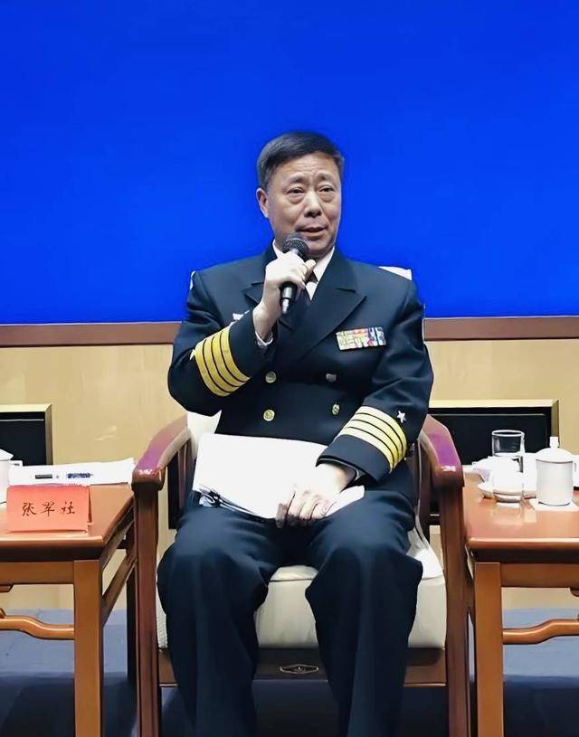 “076首舰”为何名叫“四川”？海军大校张军社解析四川舰三大疑问｜专访