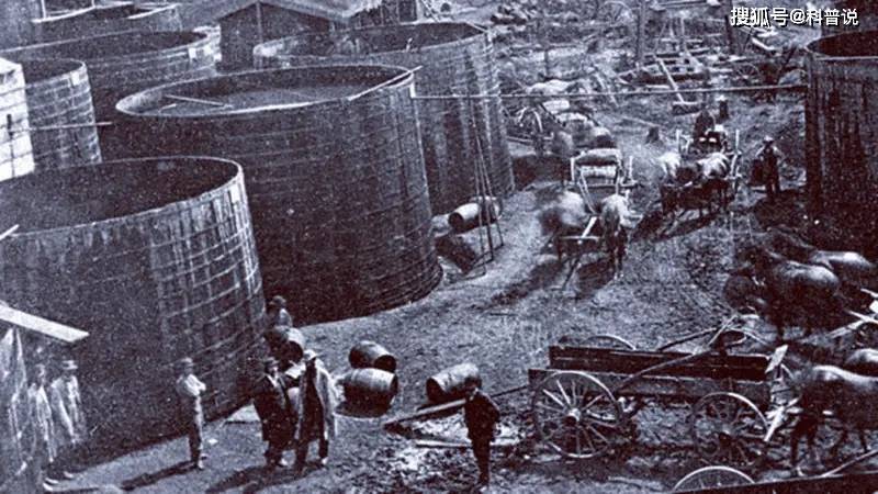 石油为啥论“桶”卖?咸鱼桶也曾装原油,一桶重量竟差18公斤