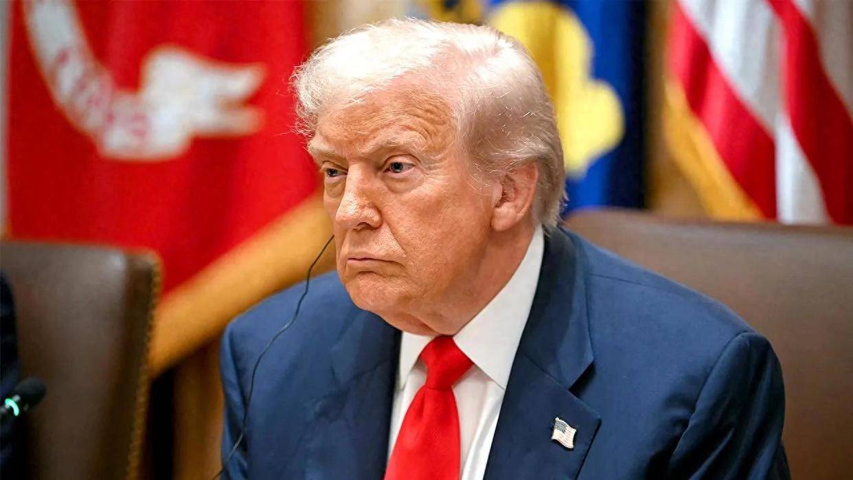 特朗普对华强硬施压,中国连续三月零购美原油,美紧急解除三项对华禁令